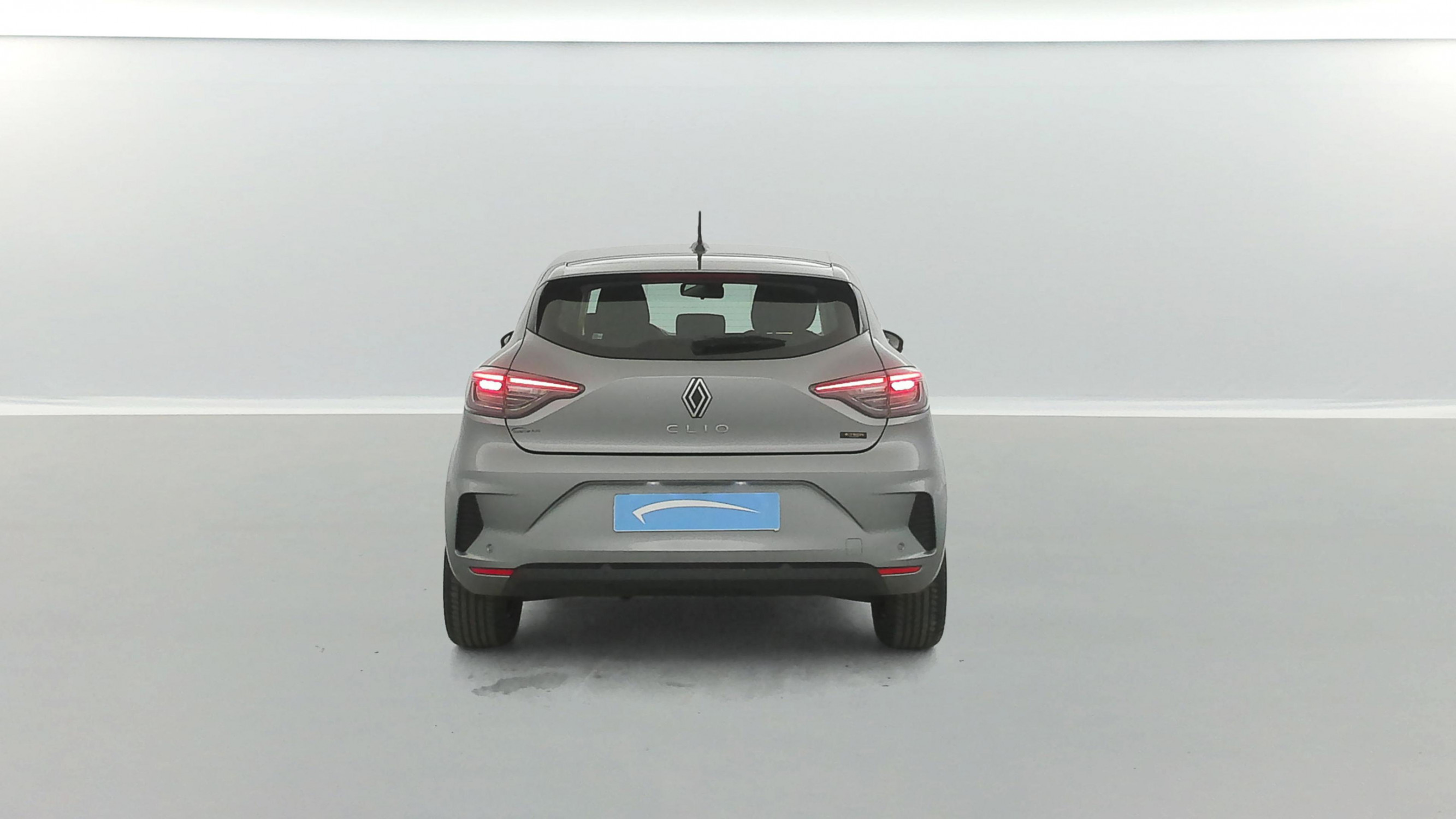 Vente en ligne Renault Clio 5 Clio E-Tech full hybrid 145 ch GSR2 au prix de 18 990 €