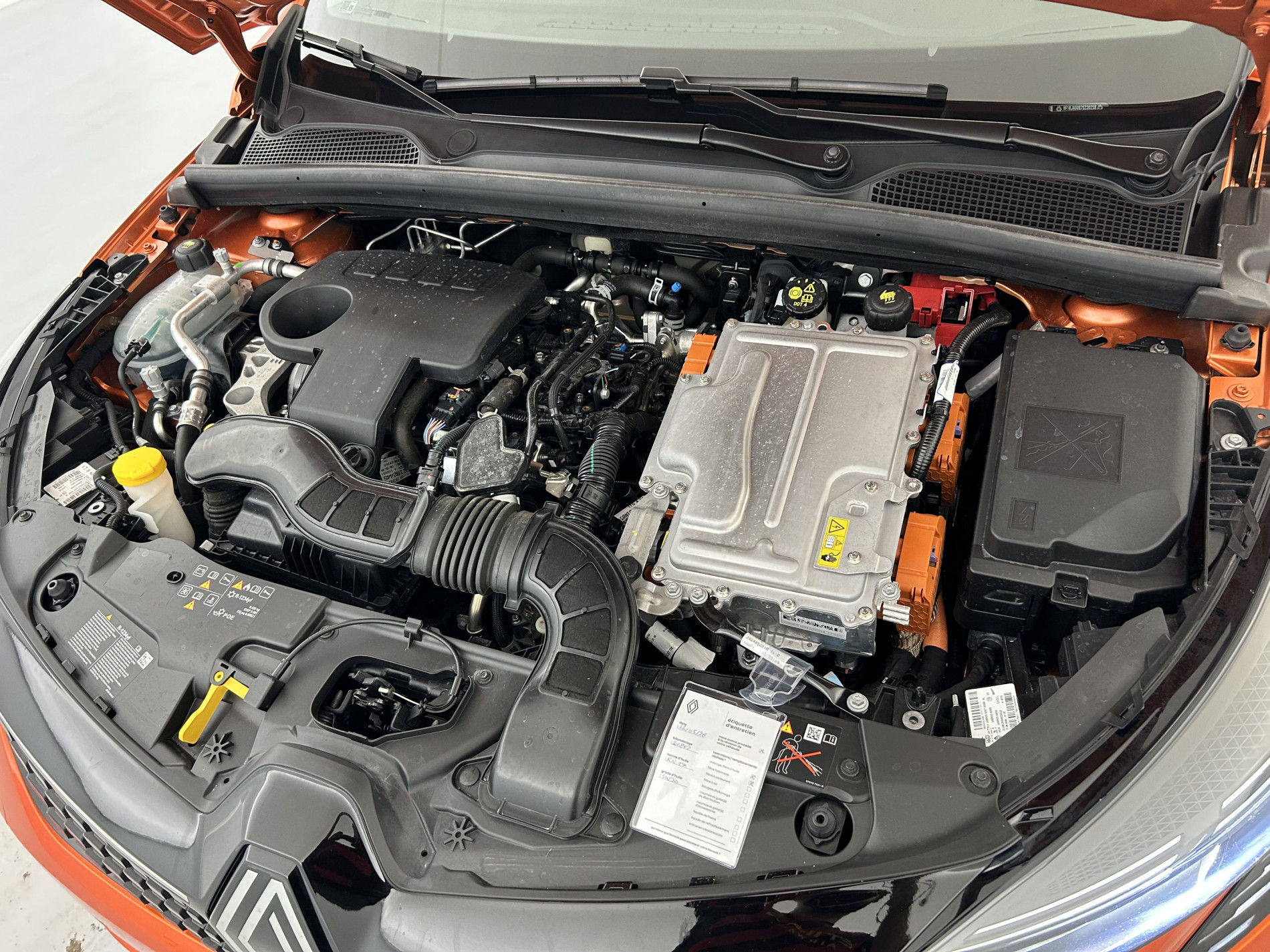 Vente en ligne Renault Clio 5 Clio E-Tech full hybrid 145 ch GSR2 au prix de 18 690 €