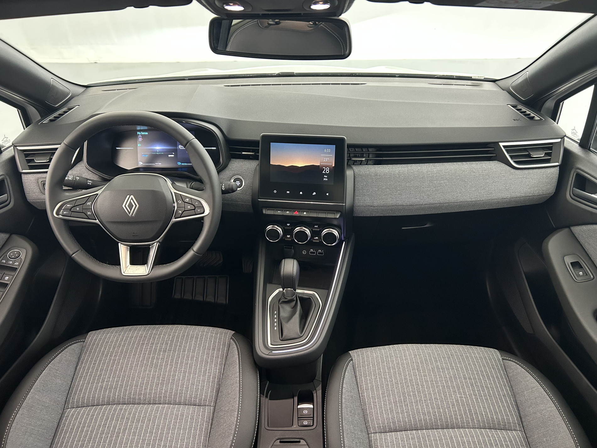 Vente en ligne Renault Clio 5 Clio E-Tech full hybrid 145 ch GSR2 au prix de 20 490 €