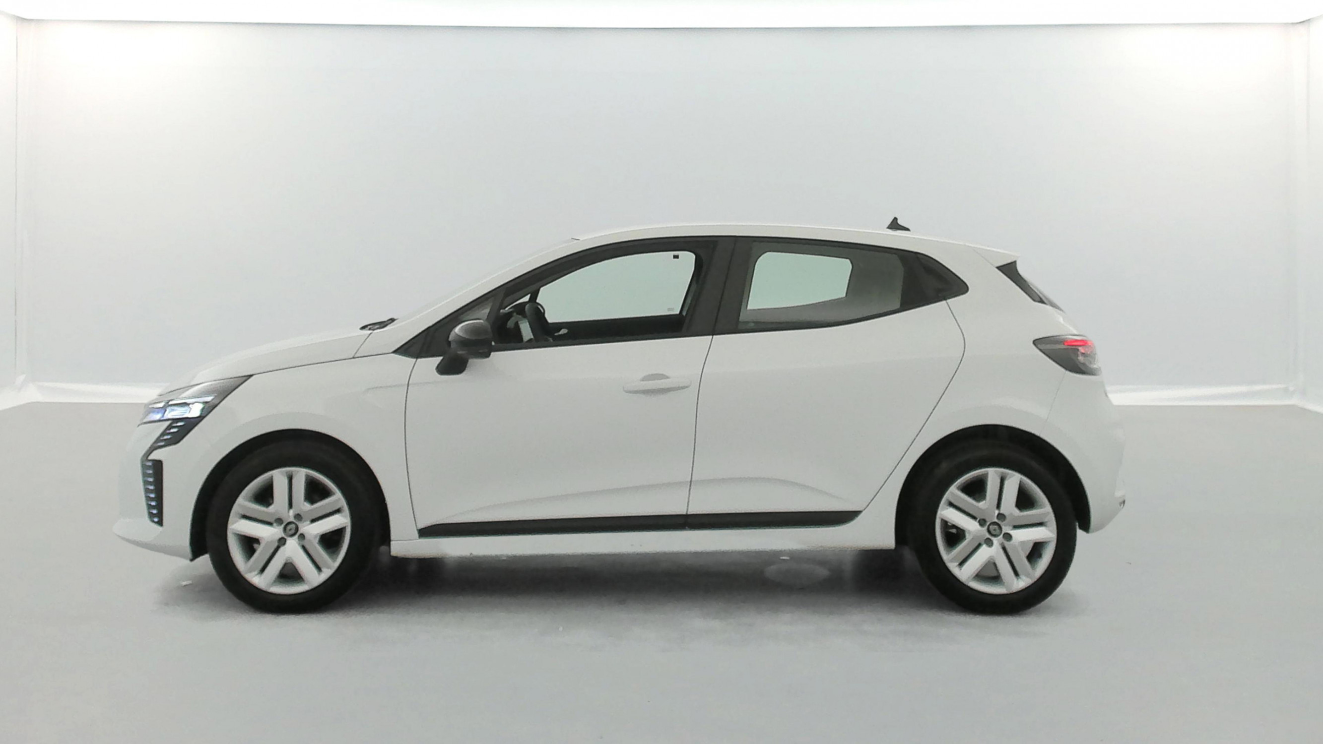 Vente en ligne Renault Clio 5 Clio TCe 90 ch GSR2 au prix de 15 990 €