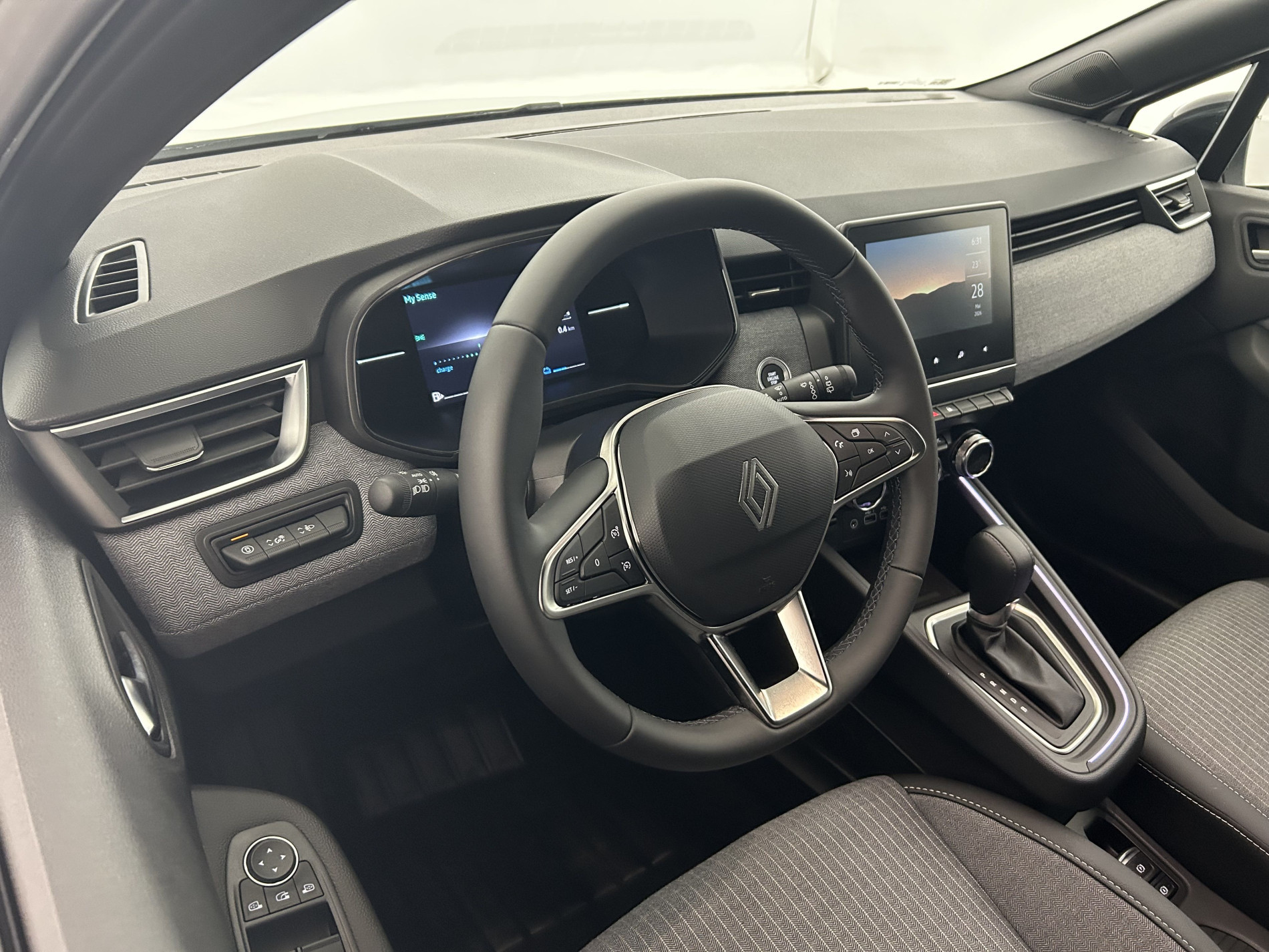 Vente en ligne Renault Clio 5 Clio E-Tech full hybrid 145 ch GSR2 au prix de 20 490 €