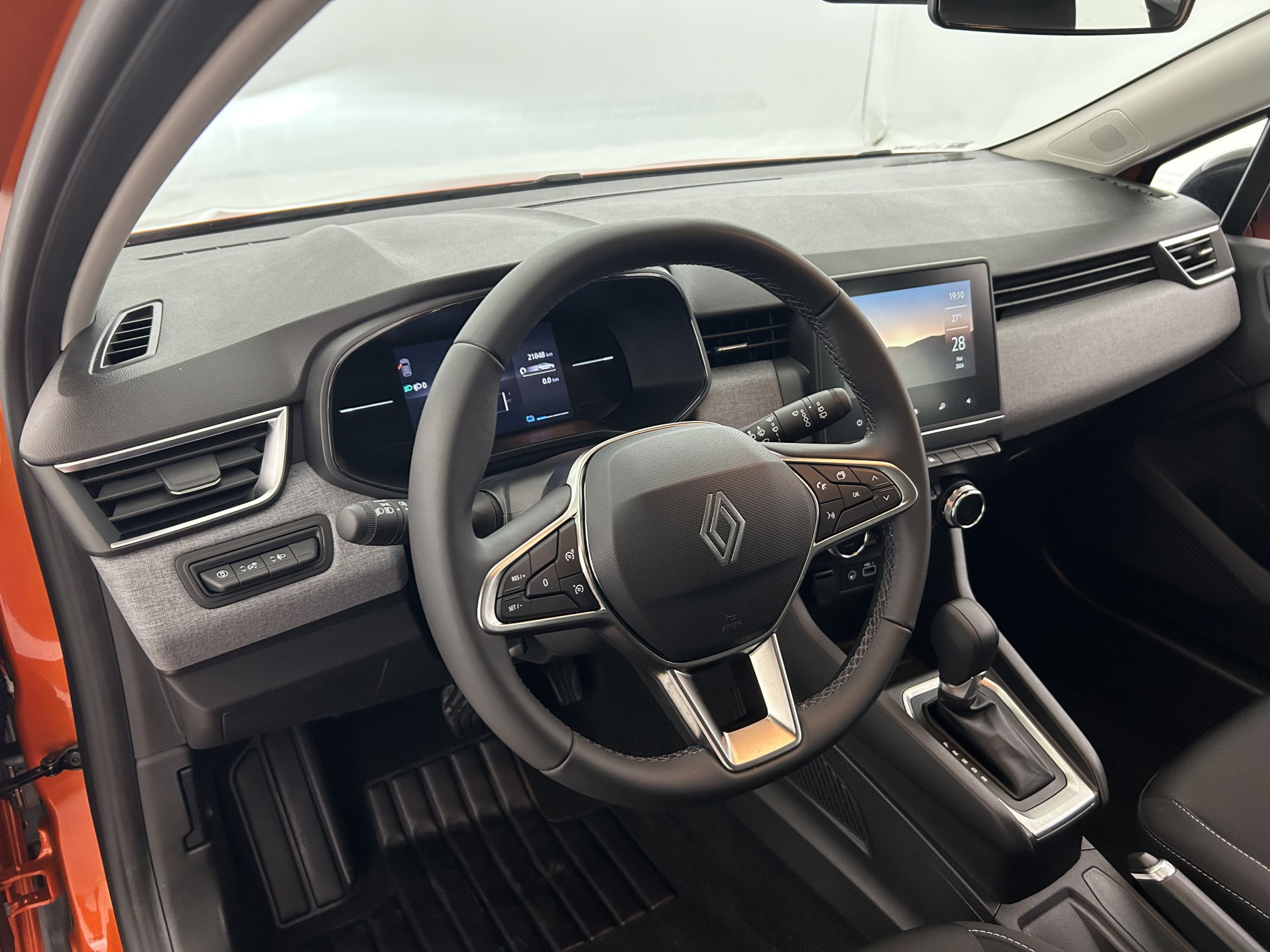 Vente en ligne Renault Clio 5 Clio E-Tech full hybrid 145 ch GSR2 au prix de 18 690 €