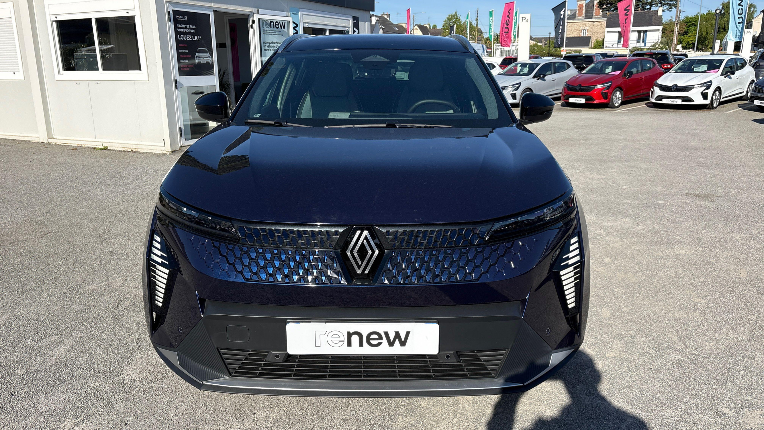 Vente en ligne Renault Scenic E-Tech Scenic E-Tech électrique 220 ch grande autonomie au prix de 37 290 €
