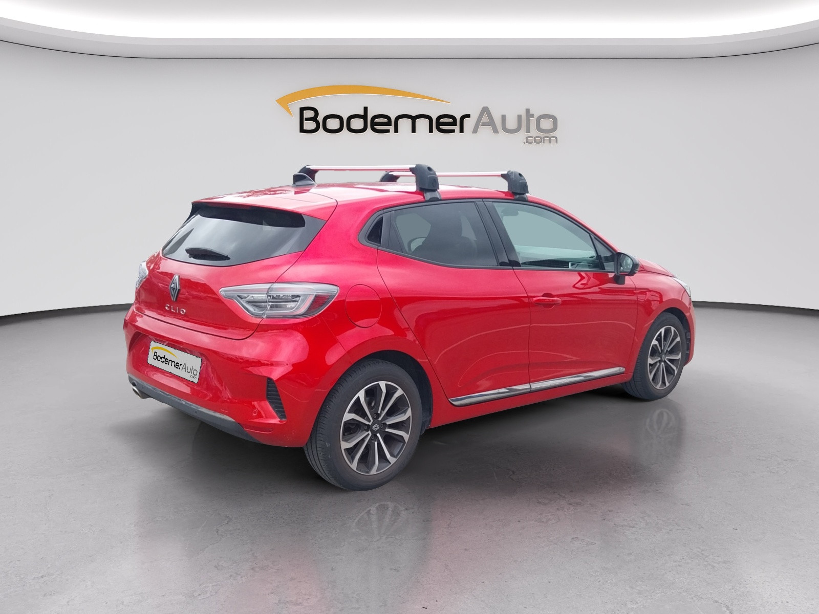 Vente en ligne Renault Clio 5 Clio TCe 90 au prix de 15 390 €