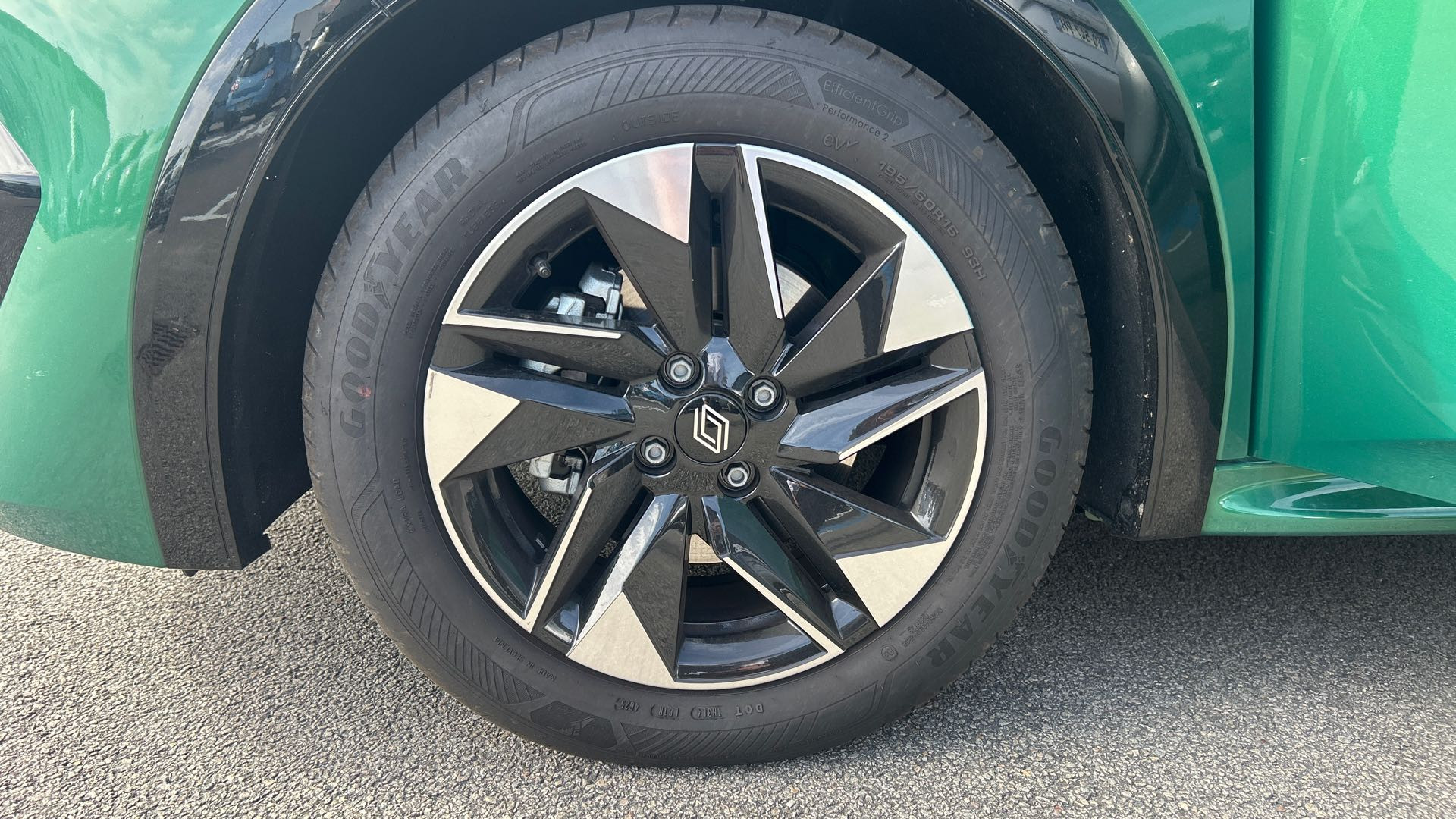 Vente en ligne Renault Clio 6 Clio TCe 115 ch EDC au prix de 26 150 €