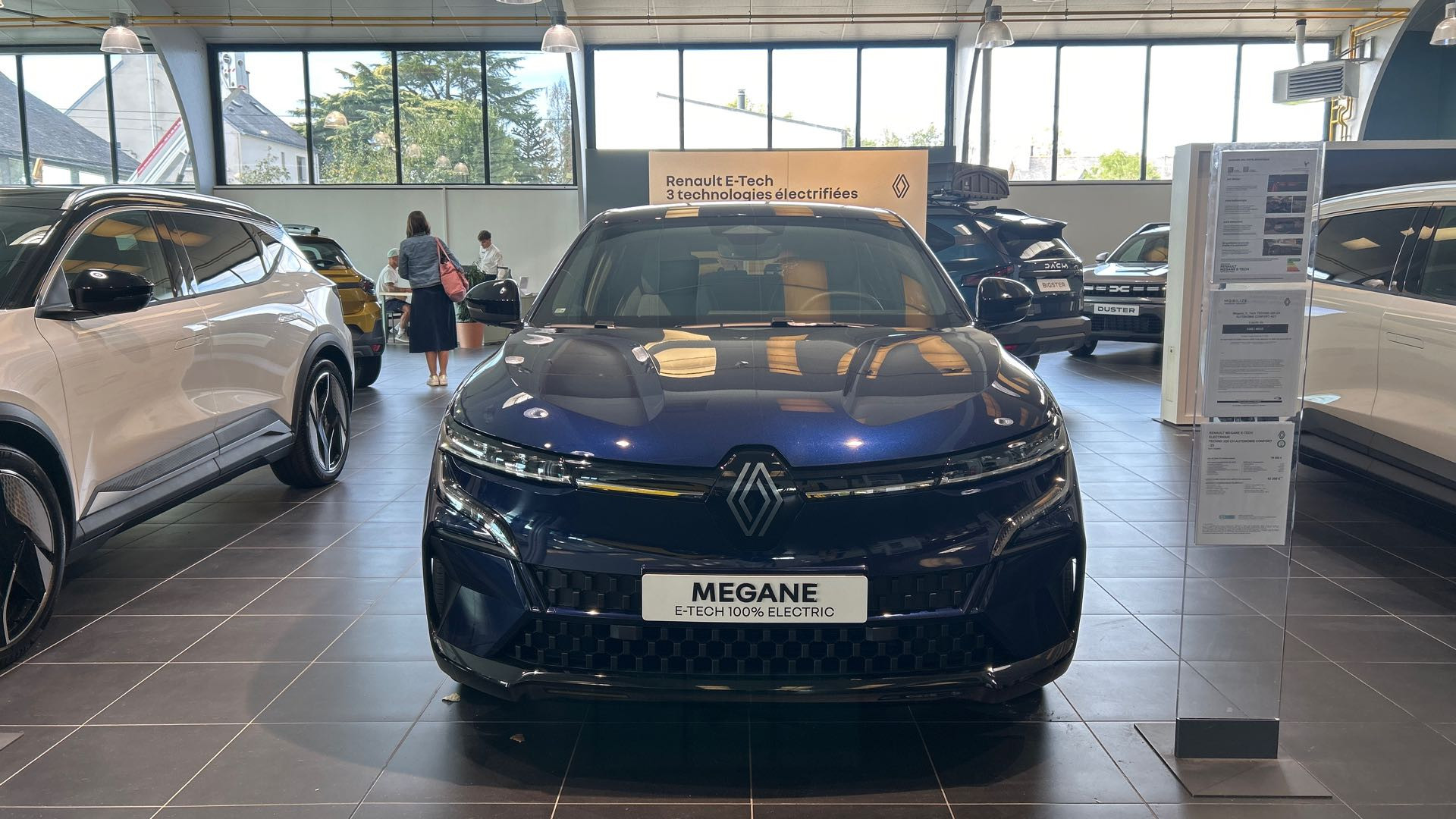 Vente en ligne Renault Megane E-Tech  220 ch autonomie confort GSR2 au prix de 37 500 €