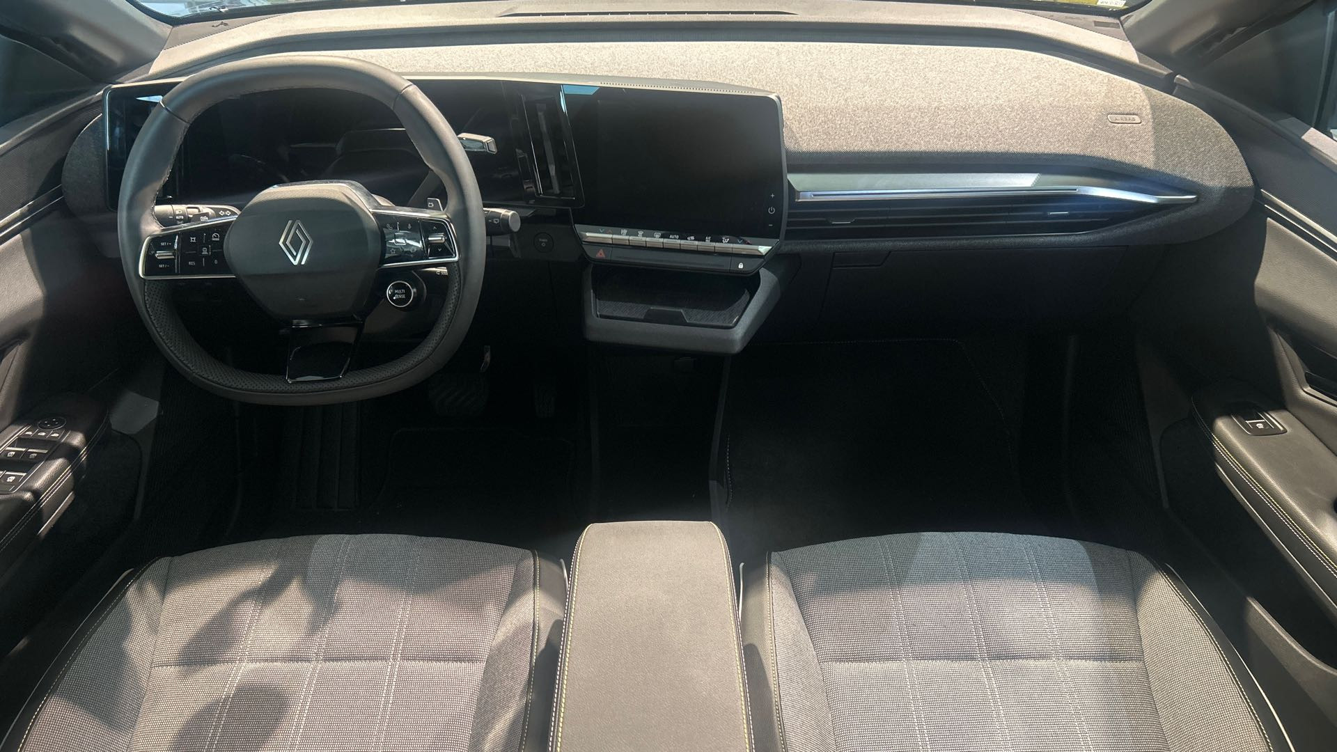 Vente en ligne Renault Megane E-Tech  220 ch autonomie confort GSR2 au prix de 37 500 €
