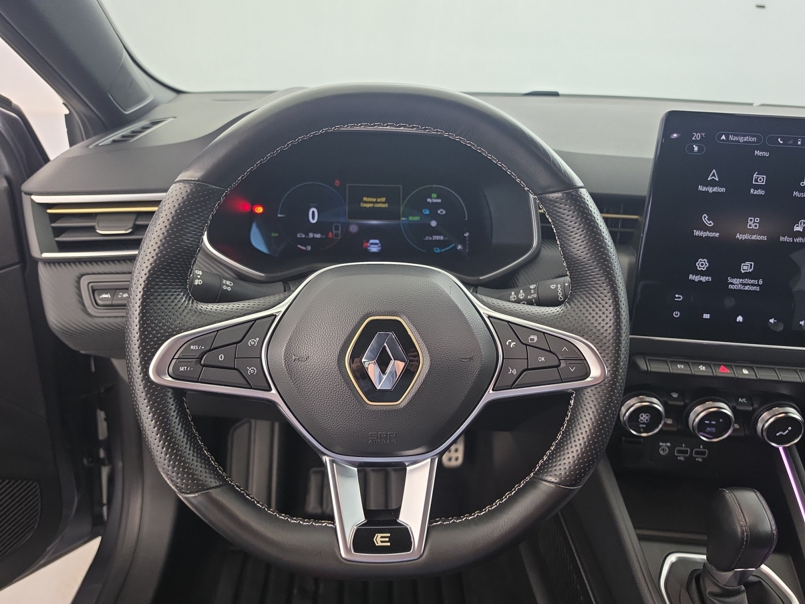 Vente en ligne Renault Clio 5 Clio E-Tech hybride 145 au prix de 18 290 €