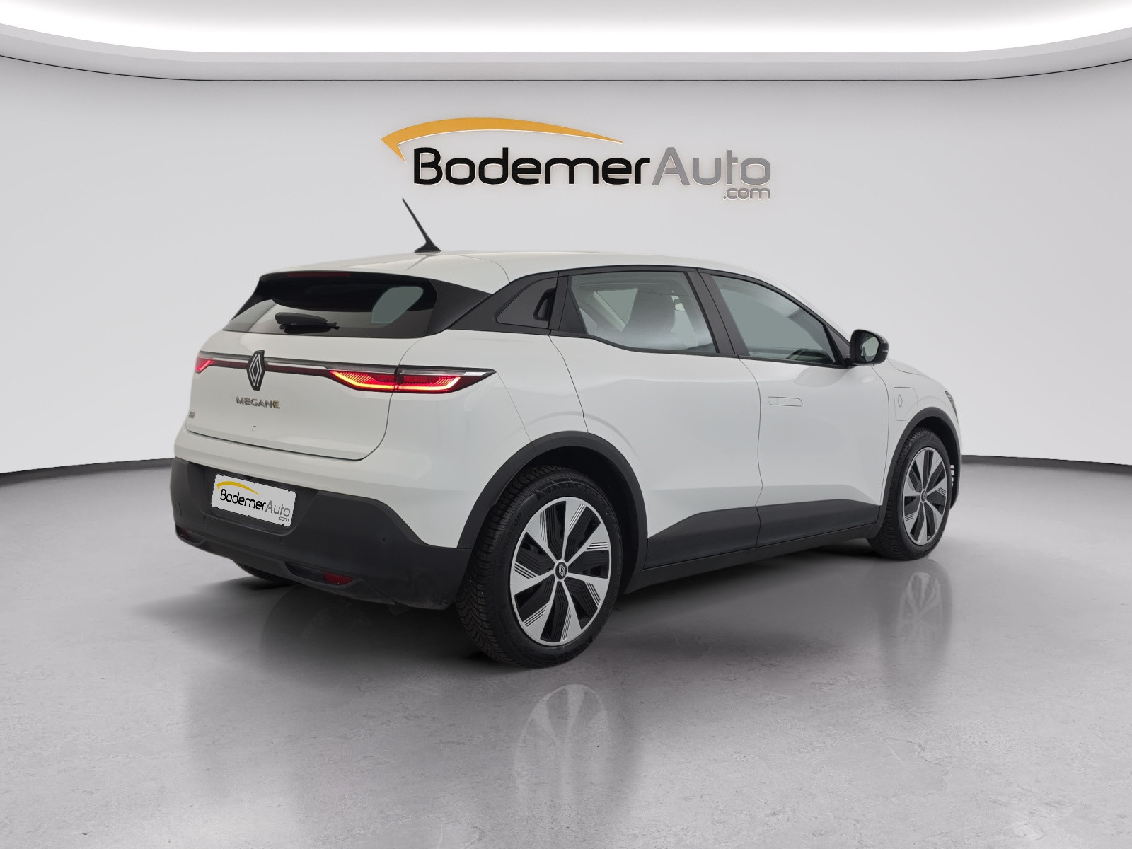 Vente en ligne Renault Megane E-Tech  ER EV60 130ch super charge au prix de 23 690 €
