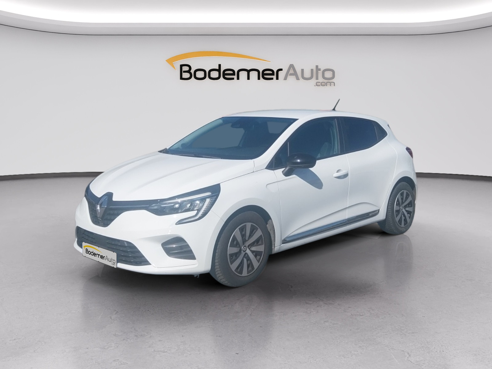 Renault Clio 5 Clio TCe 90 occasion de 2023 en vente à Vannes