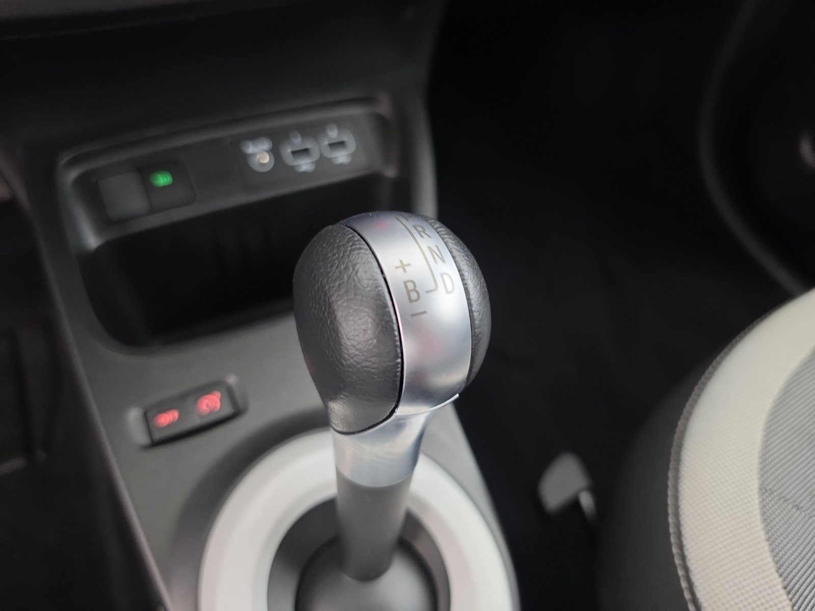 Vente en ligne Renault Twingo Electrique Twingo III E-Tech au prix de 12 990 €
