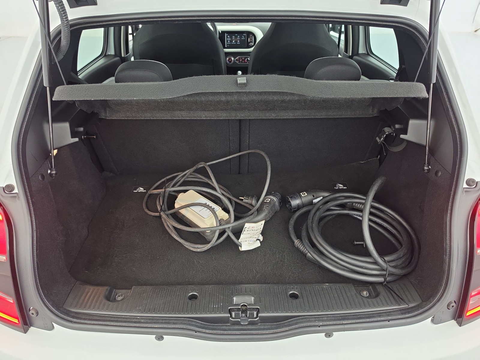 Vente en ligne Renault Twingo Electrique Twingo III E-Tech au prix de 12 990 €