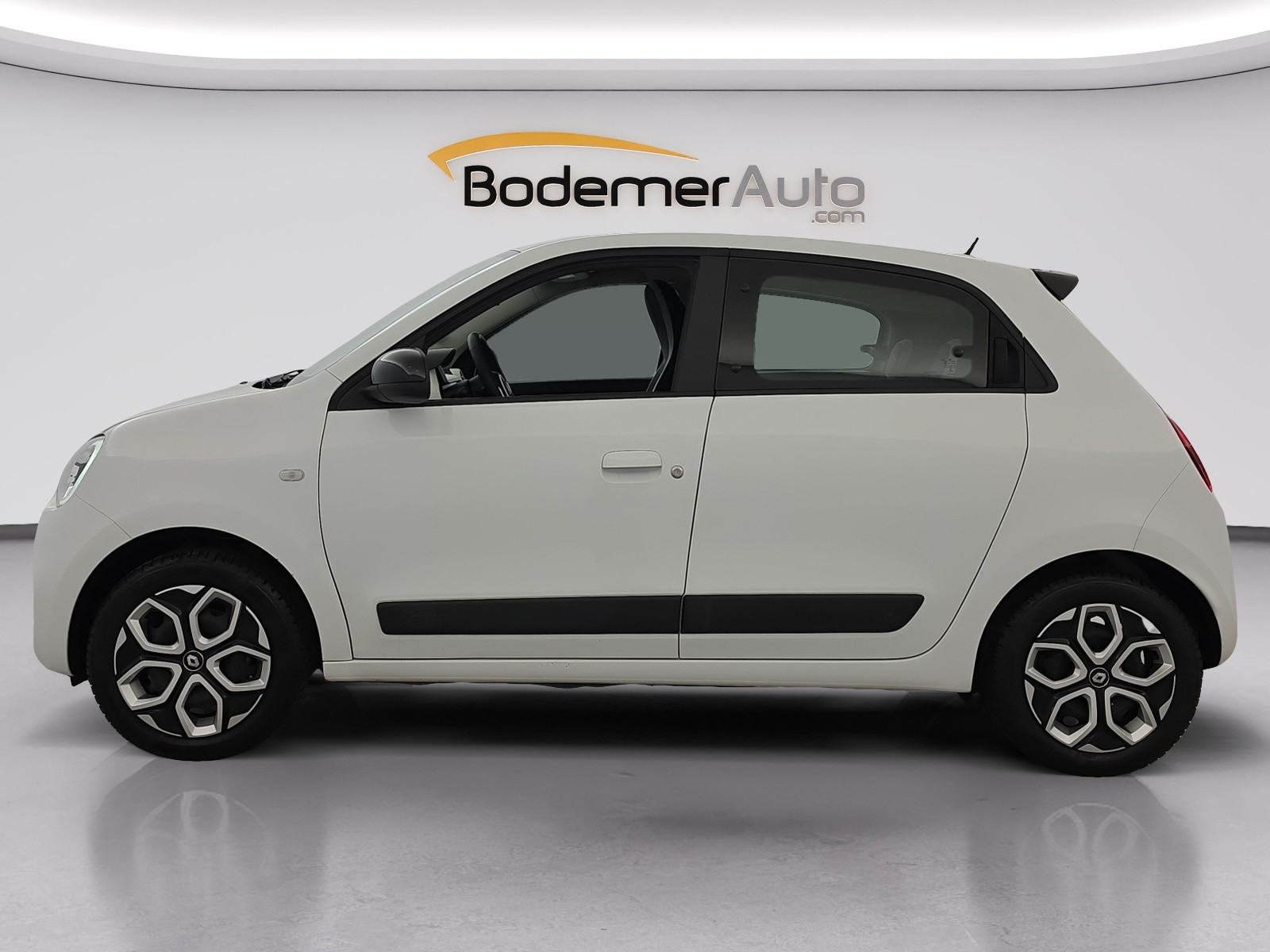 Vente en ligne Renault Twingo Electrique Twingo III E-Tech au prix de 12 990 €