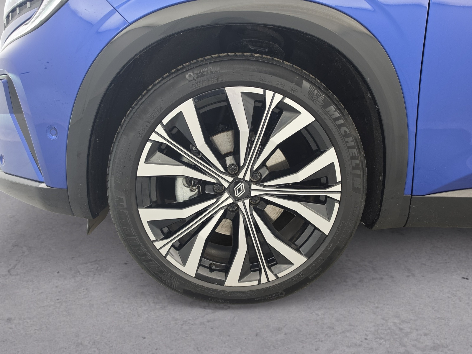 Vente en ligne Renault Austral  E-Tech hybrid 200 au prix de 30 490 €
