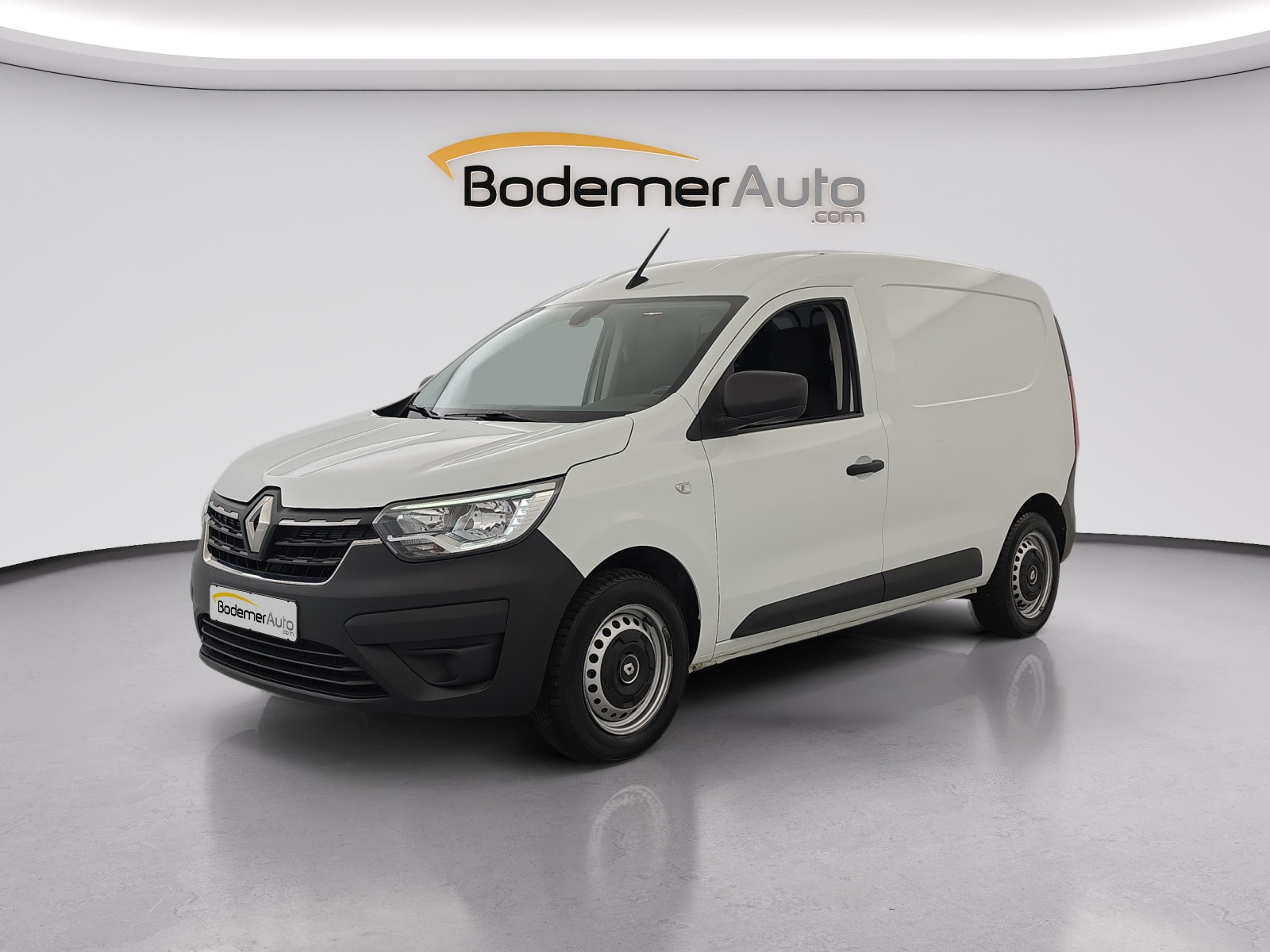 Renault Express Van  BLUE DCI 95 - 22 occasion de 2024 en vente à Vannes