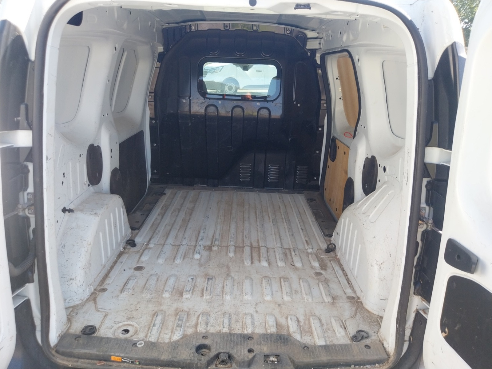 Vente en ligne Renault Express Van  BLUE DCI 95 - 22 au prix de 15 990 €