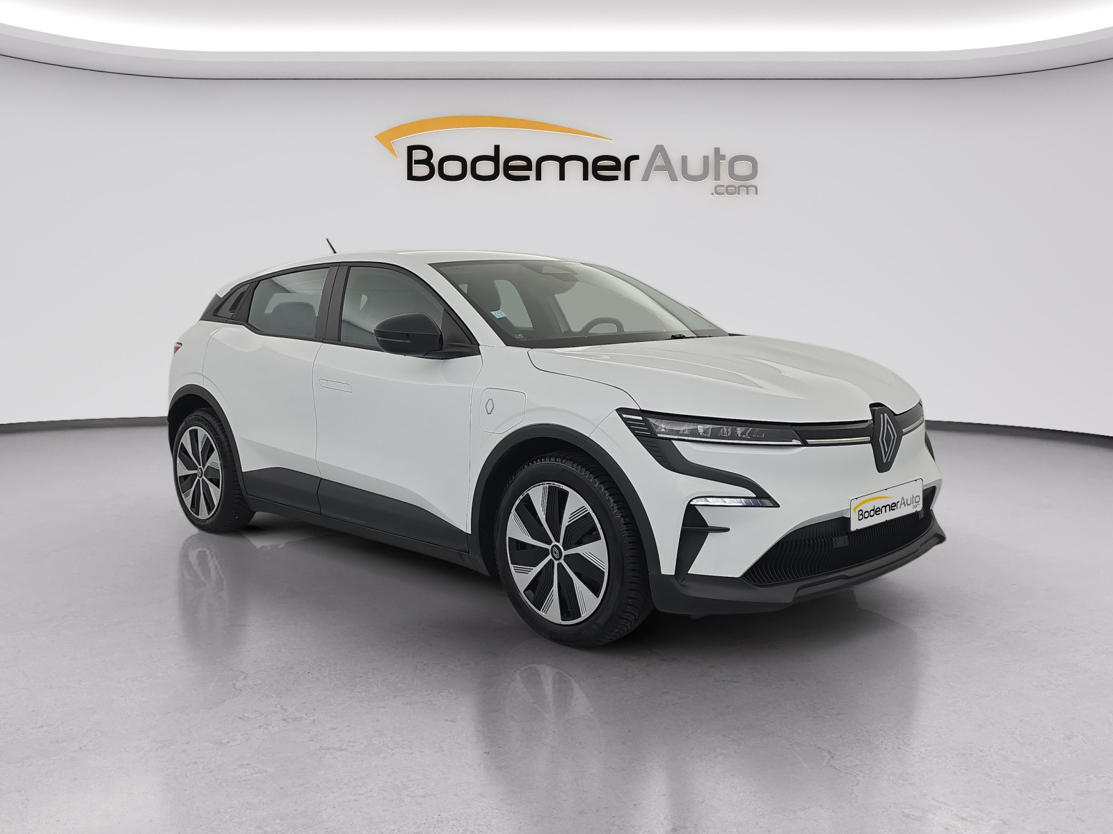 Vente en ligne Renault Megane E-Tech  ER EV60 130ch super charge au prix de 23 690 €