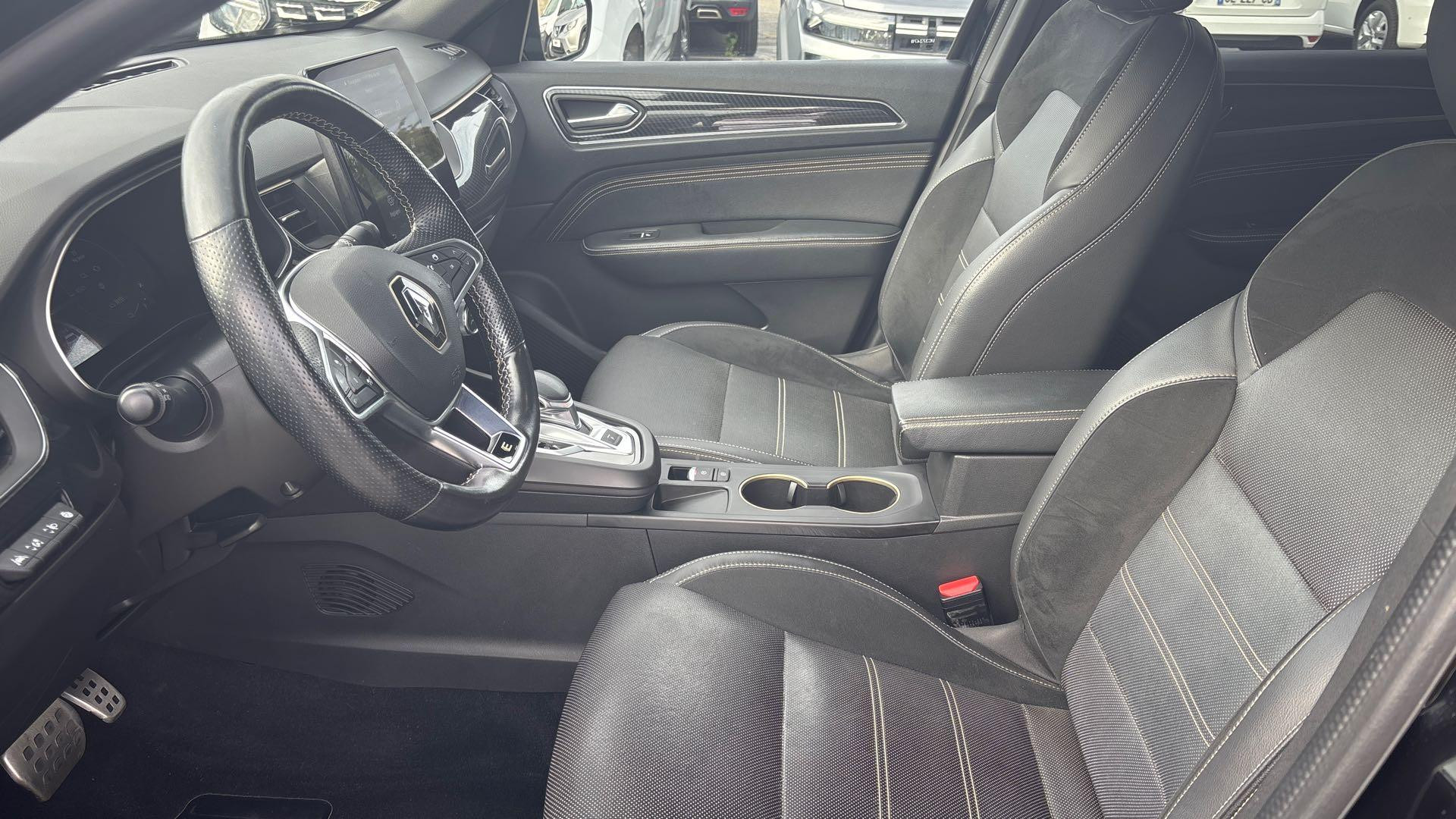 Vente en ligne Renault Arkana  E-Tech hybride 145 - 22 au prix de 22 390 €
