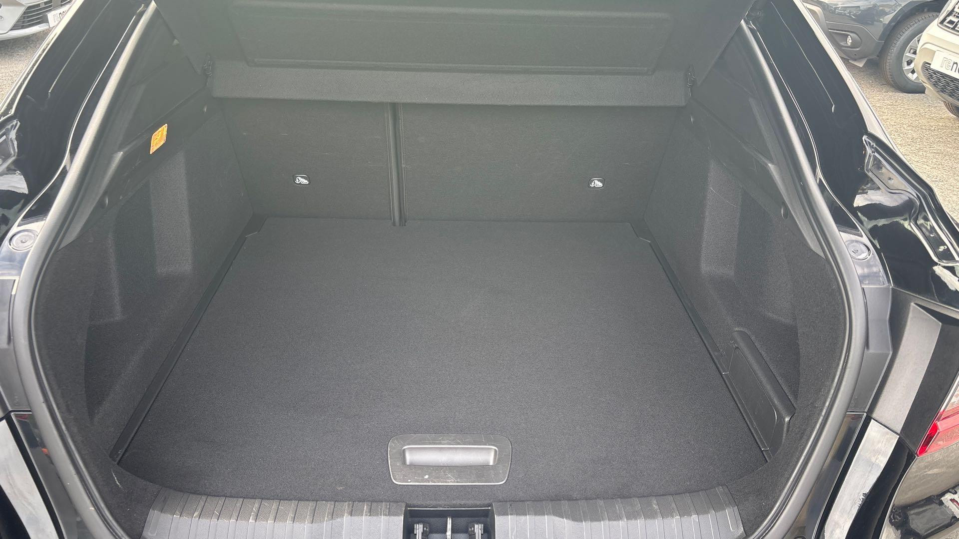 Vente en ligne Renault Arkana  E-Tech hybride 145 - 22 au prix de 22 390 €