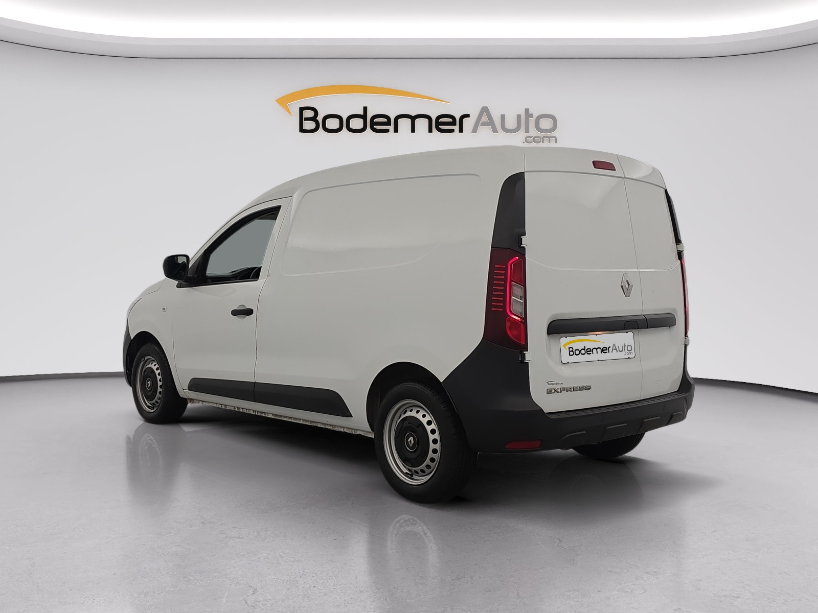 Vente en ligne Renault Express Van  BLUE DCI 95 - 22 au prix de 14 990 €