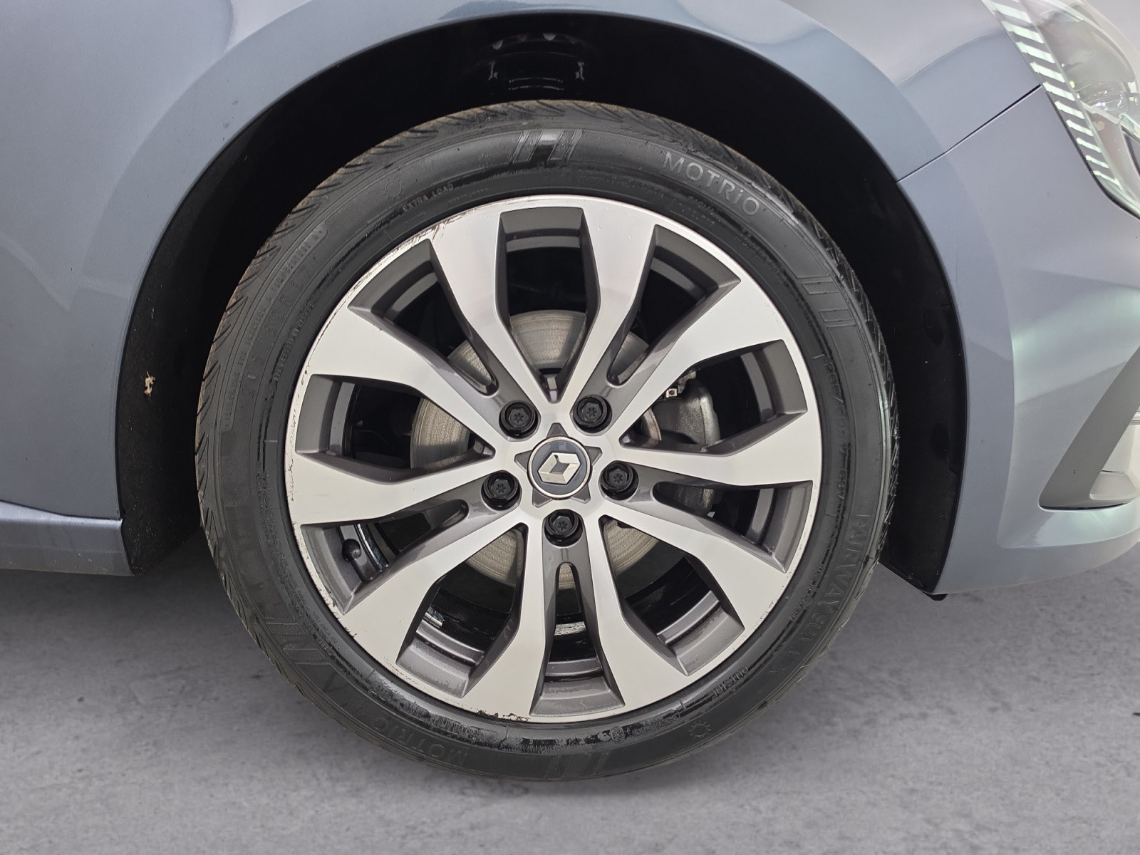 Vente en ligne Renault Megane 4  TCe 140 EDC au prix de 17 690 €