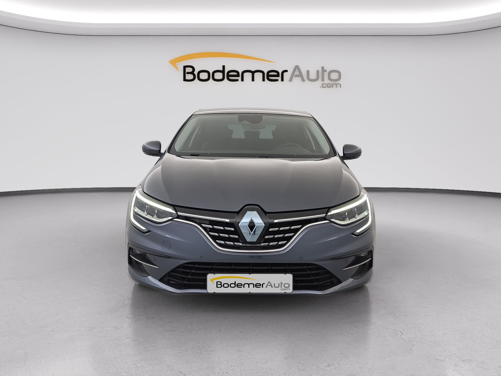 Vente en ligne Renault Megane 4  TCe 140 EDC au prix de 17 690 €