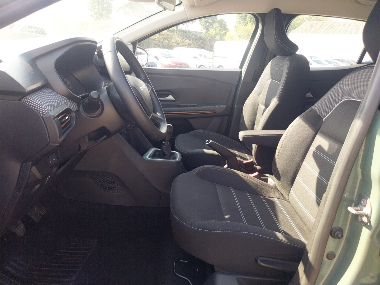 Vente en ligne Dacia Sandero  ECO-G 100 au prix de 14 990 €