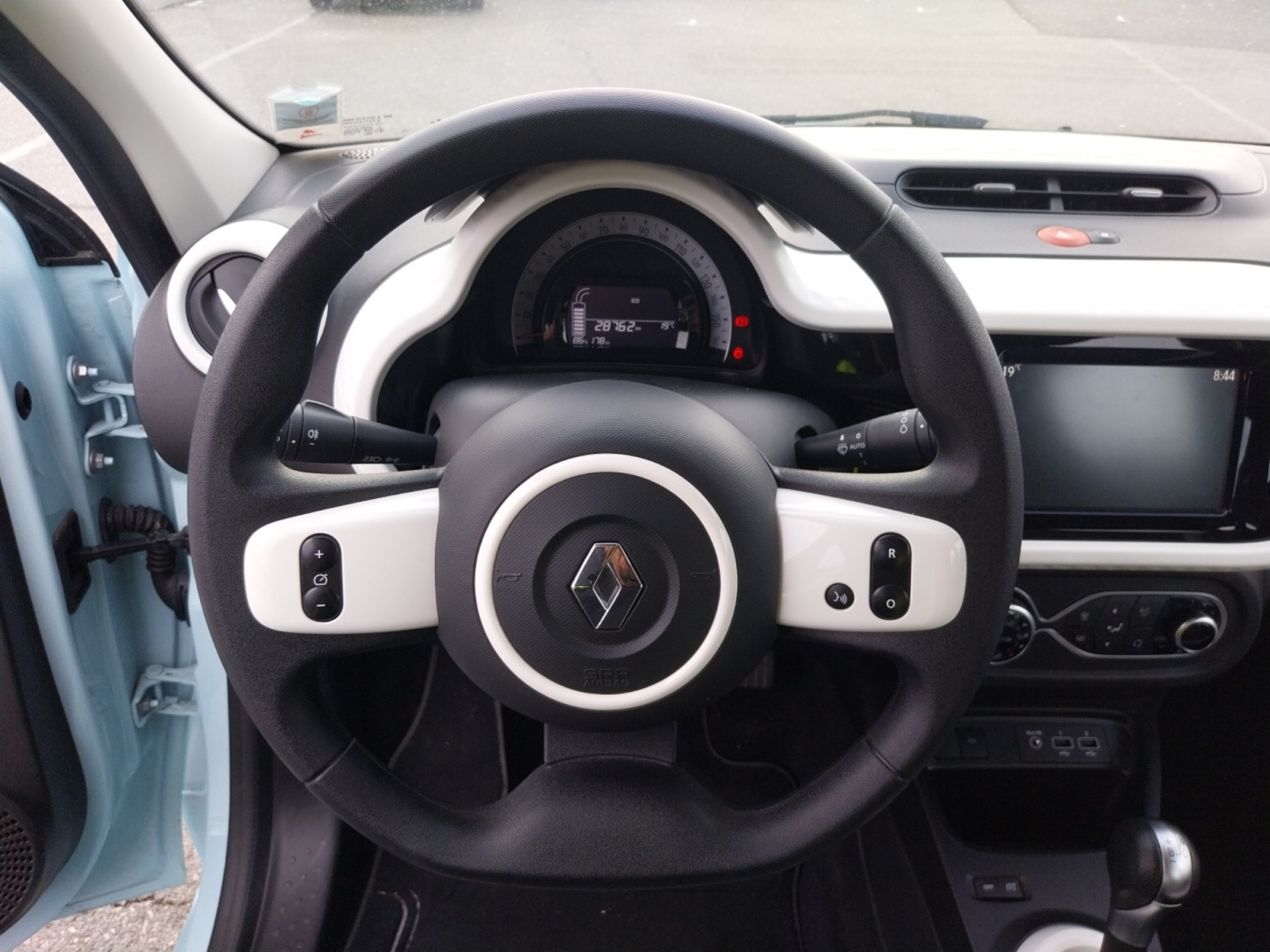 Vente en ligne Renault Twingo Electrique Twingo III E-Tech au prix de 13 490 €