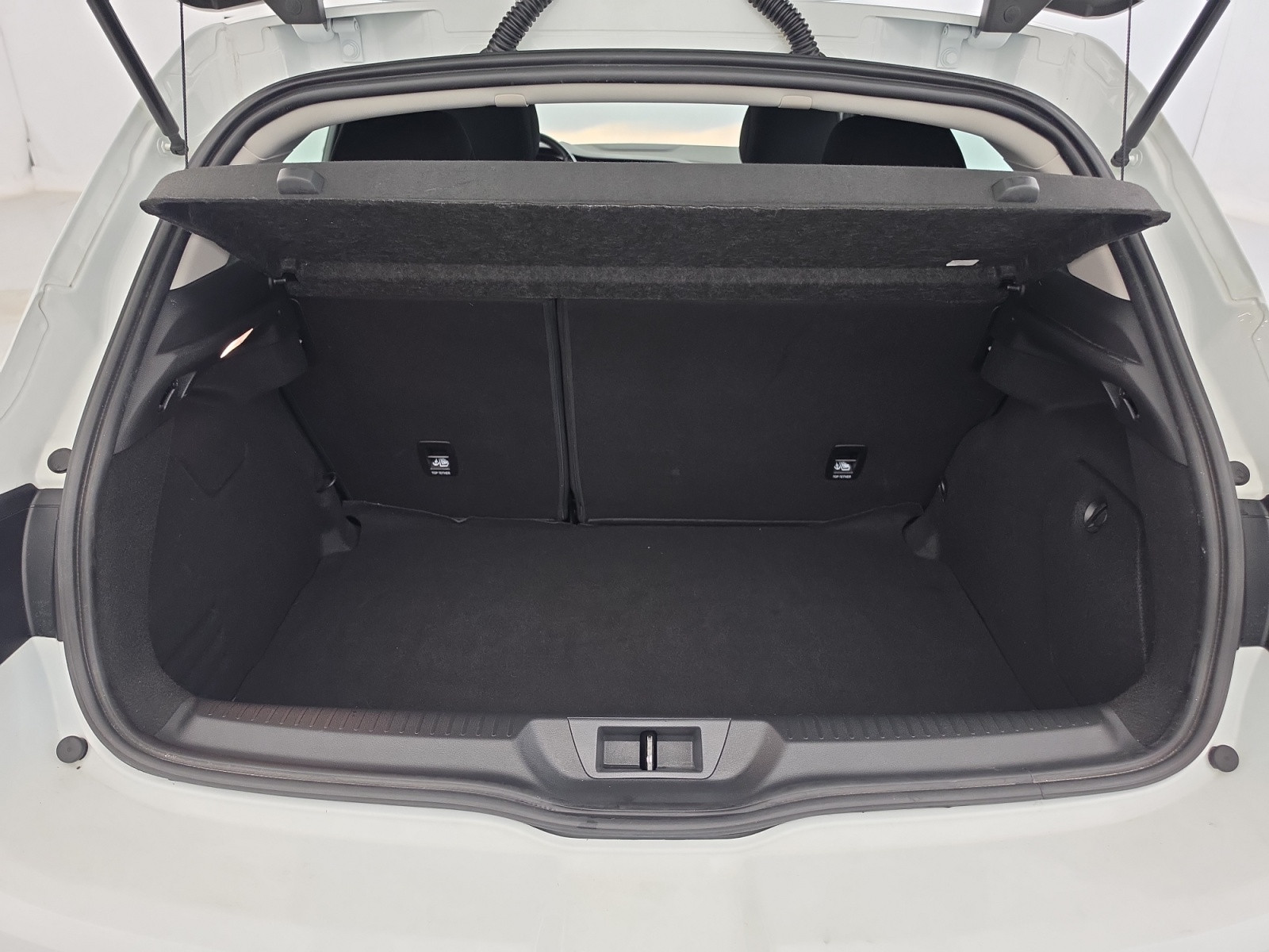 Vente en ligne Renault Megane 4 Mégane IV Berline Blue dCi 115 au prix de 13 990 €