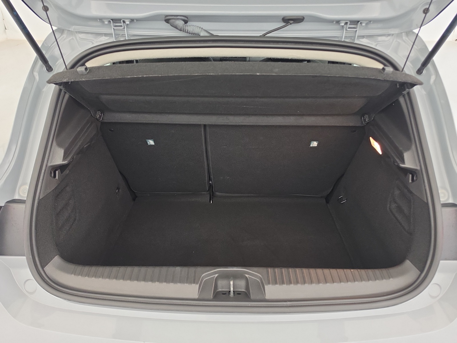 Vente en ligne Renault Clio 5 Clio Blue dCi 100 ch GSR2 au prix de 17 590 €