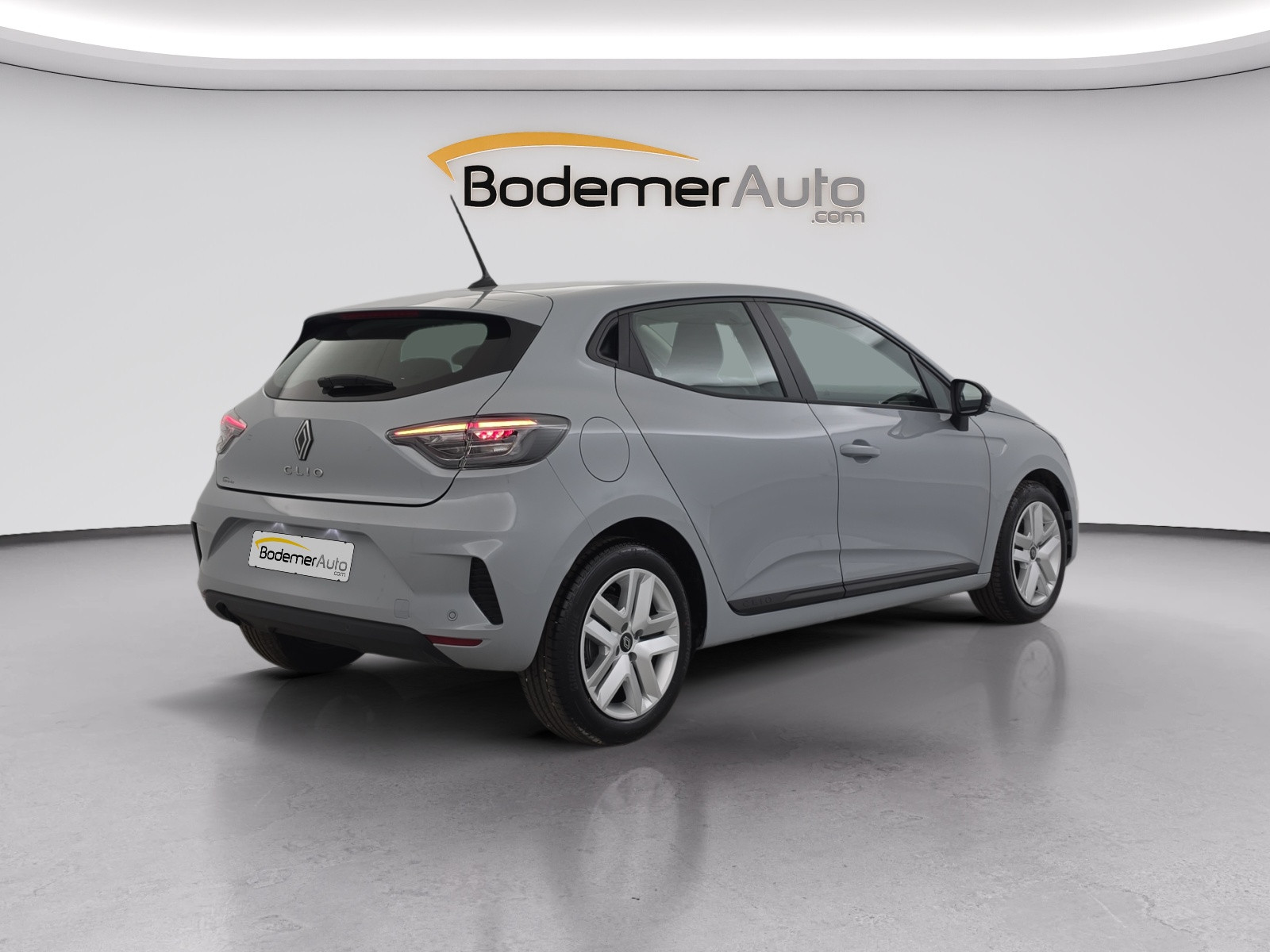 Vente en ligne Renault Clio 5 Clio Blue dCi 100 ch GSR2 au prix de 17 590 €