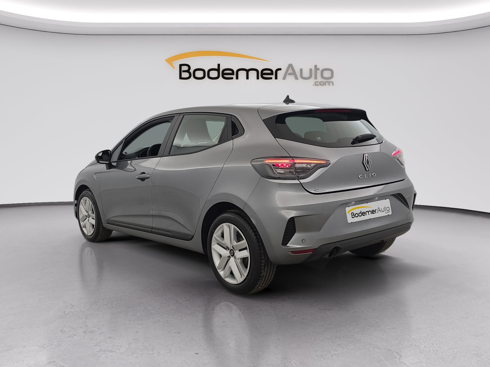 Vente en ligne Renault Clio 5 Clio Blue dCi 100 ch GSR2 au prix de 17 590 €