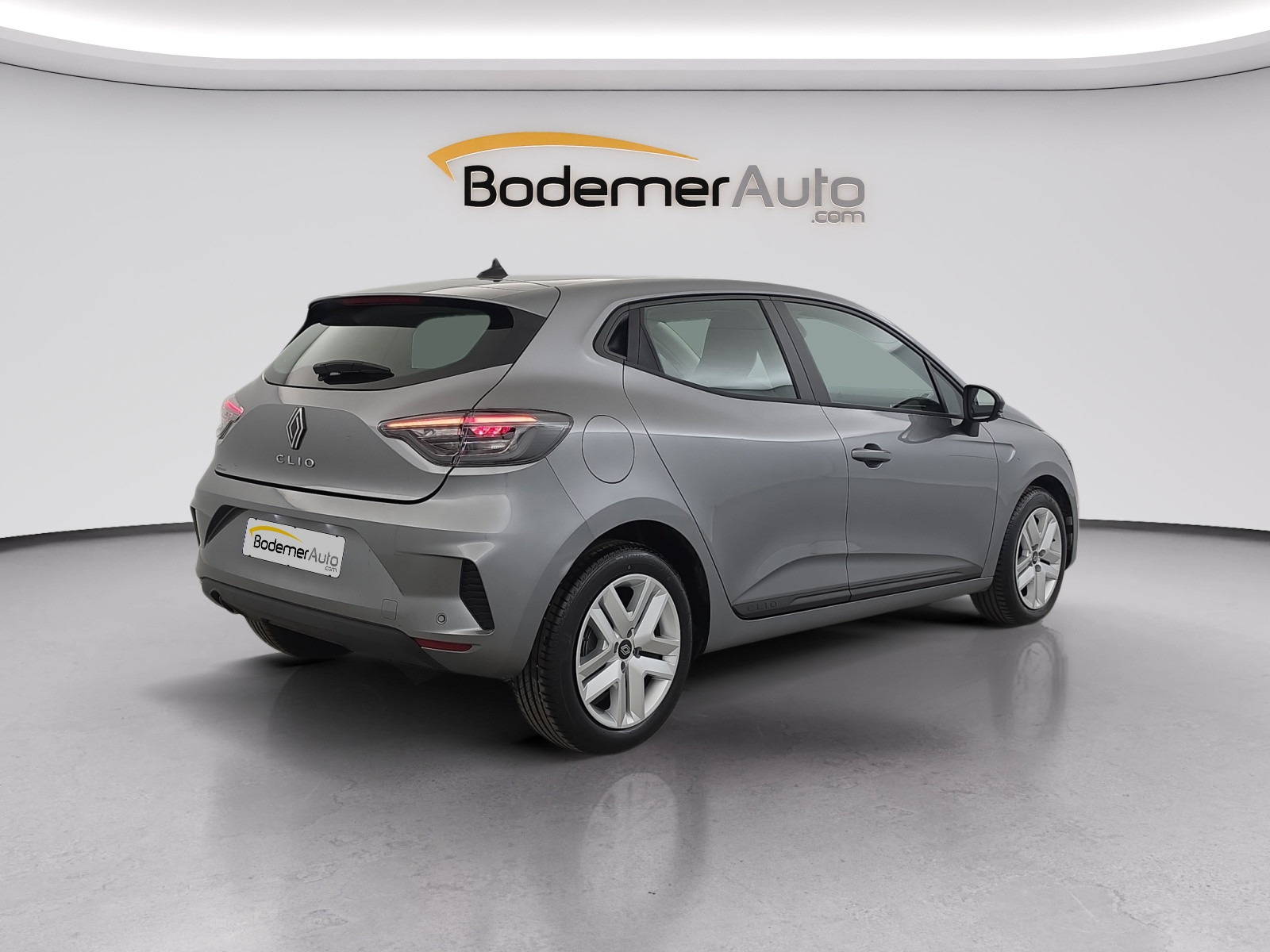 Vente en ligne Renault Clio 5 Clio Blue dCi 100 ch GSR2 au prix de 17 590 €