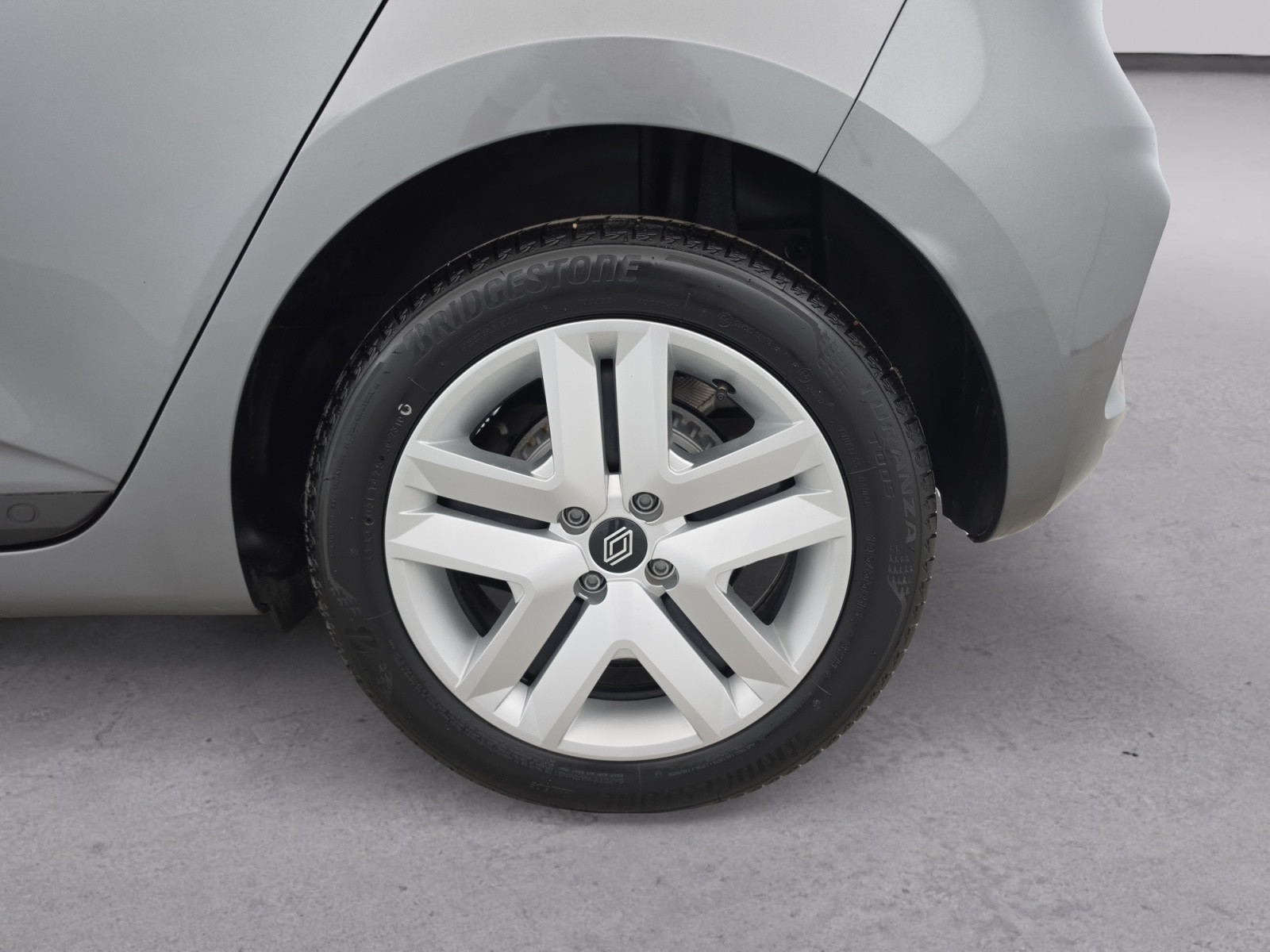 Vente en ligne Renault Clio 5 Clio Blue dCi 100 ch GSR2 au prix de 17 590 €