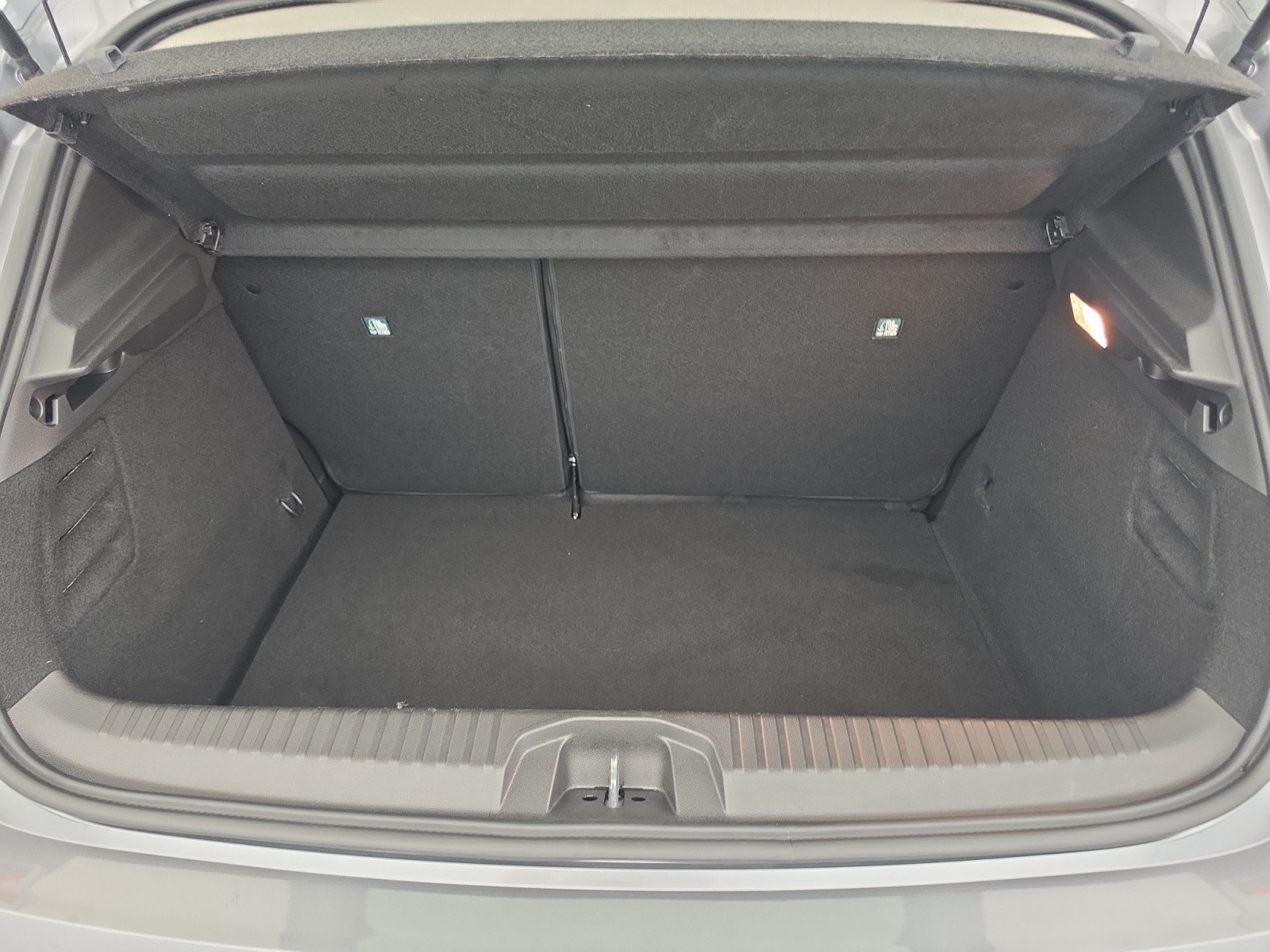 Vente en ligne Renault Clio 5 Clio Blue dCi 100 ch GSR2 au prix de 17 590 €