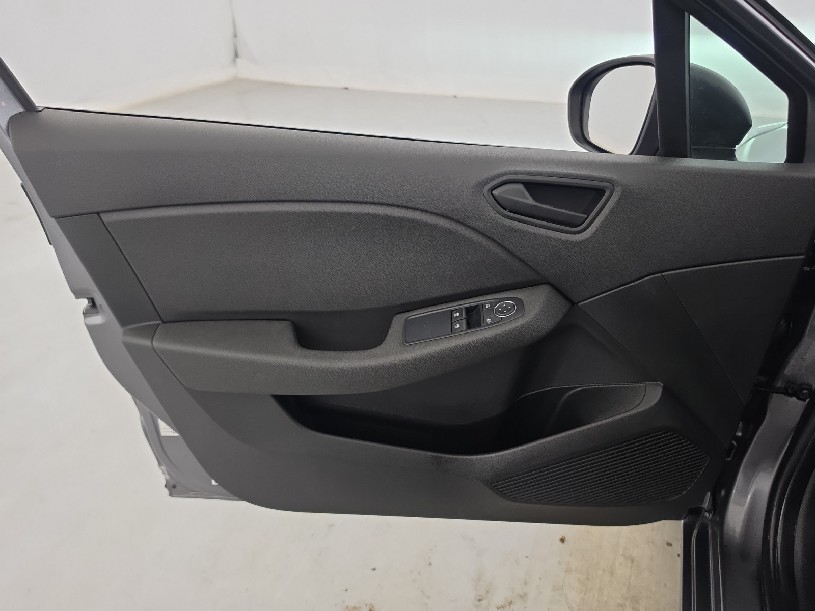 Vente en ligne Renault Clio 5 Clio SCe 65 au prix de 12 490 €