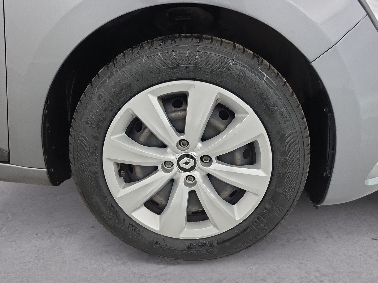 Vente en ligne Renault Clio 5 Clio SCe 65 au prix de 12 490 €
