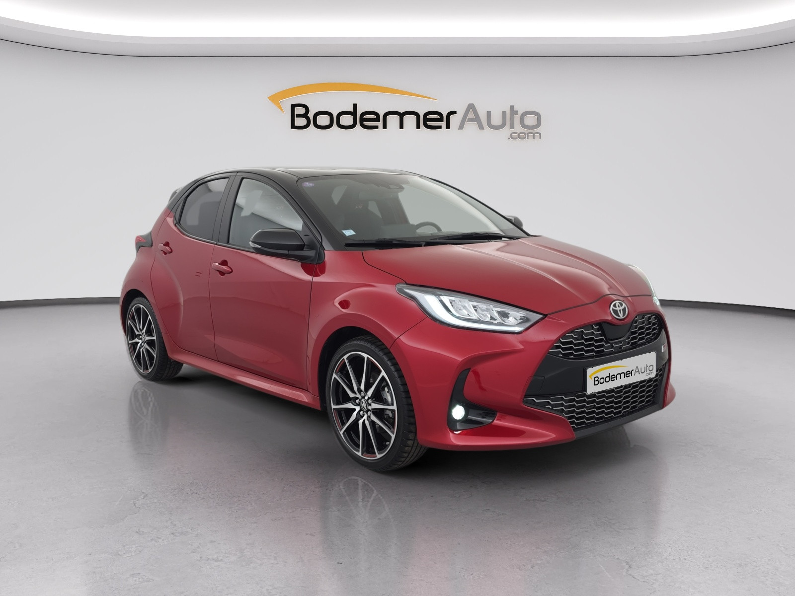 Vente en ligne Toyota Yaris Yaris Hybride 116h au prix de 21 490 €