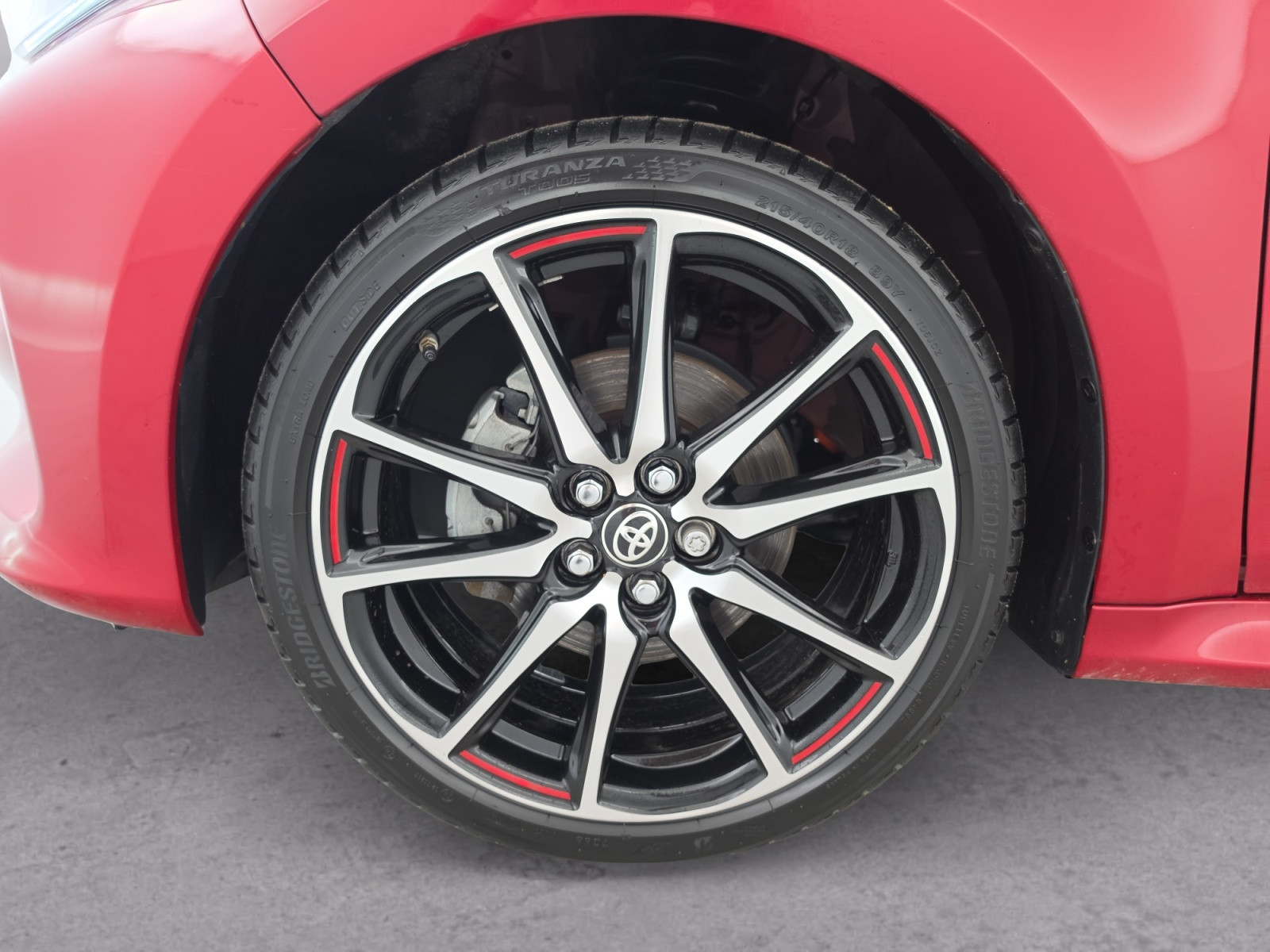 Vente en ligne Toyota Yaris Yaris Hybride 116h au prix de 21 490 €