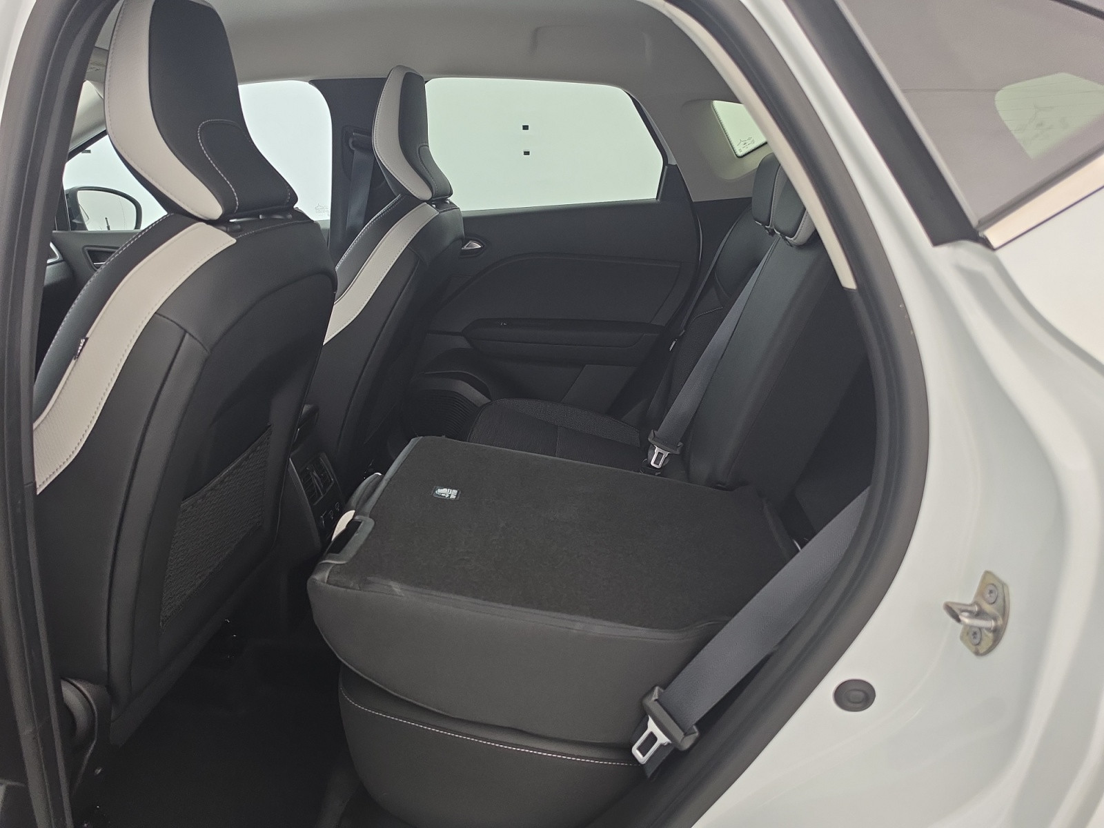 Vente en ligne Renault Captur  E-Tech full hybrid 145 au prix de 20 990 €