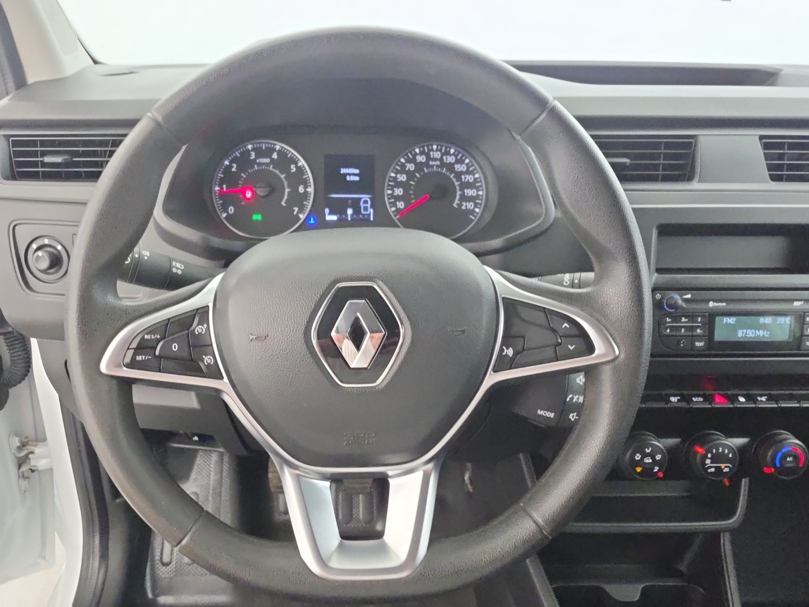 Vente en ligne Renault Express Van  BLUE DCI 95 - 22 au prix de 15 590 €