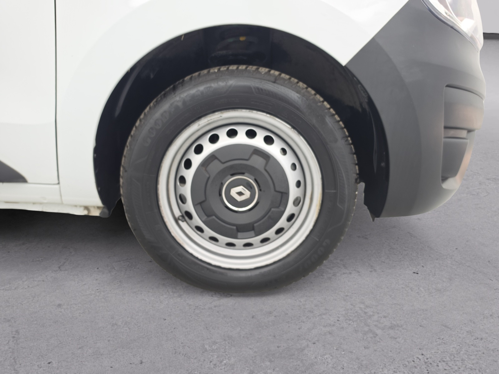 Vente en ligne Renault Express Van  BLUE DCI 95 - 22 au prix de 15 590 €