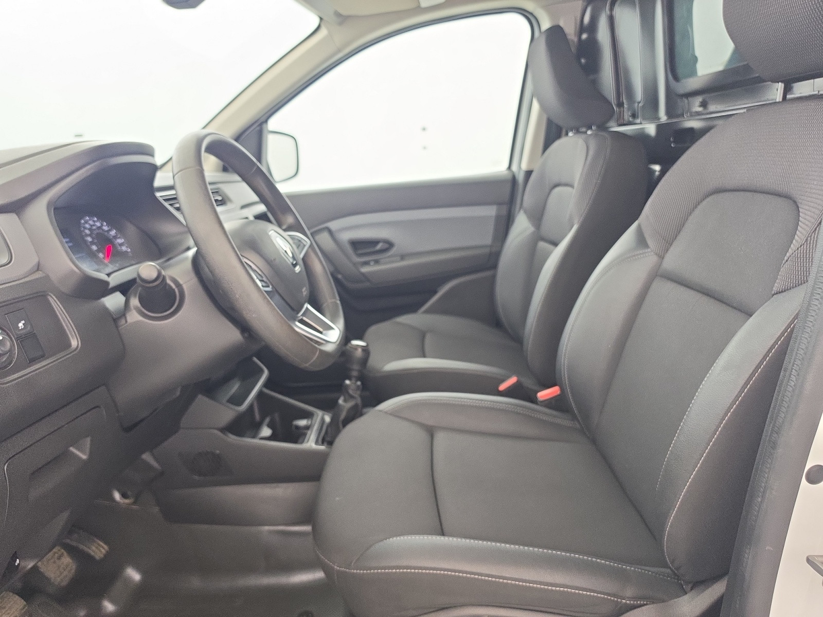 Vente en ligne Renault Express Van  BLUE DCI 95 - 22 au prix de 15 590 €