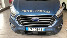 Vente de ford tourneo 320-l1h1-1-0-ecoboost-120-phev-titanium 49990 chez Ford Bourg-en-Bresse