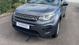 Vente de land-rover discovery-sport mark-iv-ed4-150ch-e-capability-2wd-business 25990 chez Ford Bourg-en-Bresse