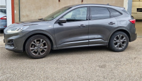 Vente de ford kuga 2-0-ecoblue-150-mhev-s-s-bvm6-st-line 31990 chez Ford Bourg-en-Bresse