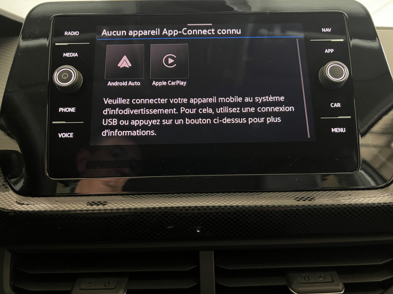 Photo 17 de l'offre de VOLKSWAGEN T-CROSS 1.0 TSI 116CH LIFE DSG7 - 27 % à 25999€ chez Automobiles 25