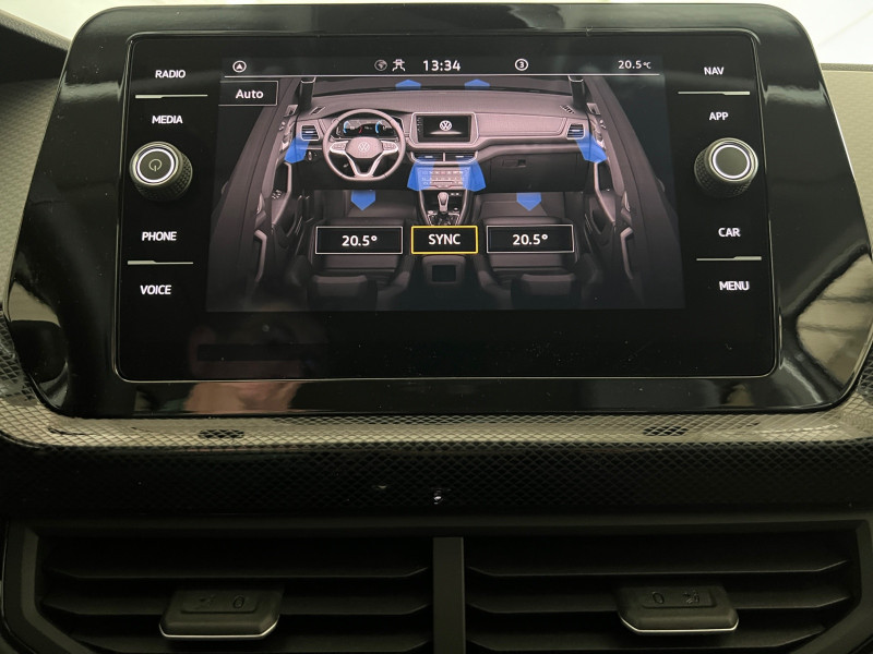 Photo 16 de l'offre de VOLKSWAGEN T-CROSS 1.0 TSI 116CH LIFE DSG7 - 27 % à 25999€ chez Automobiles 25