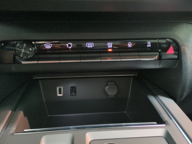 Photo 14 de l'offre de CITROEN C5 AIRCROSS 1.5 BLUEHDI 130CH MAX BOITE AUTOMATIQUE - 34 % à 27999€ chez Automobiles 25