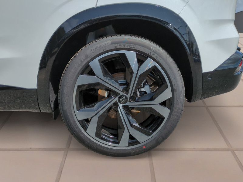 Photo 20 de l'offre de RENAULT AUSTRAL 1.2 E-TECH FULL HYBRID 200CH TECHNO ESPRIT ALPINE  - 27 % à 35298€ chez Automobiles 25